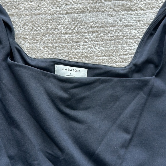 Aritzia Bodysuit Size L - Picture 5 of 6